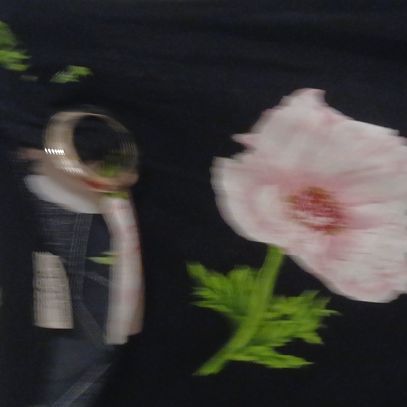 CDW Creative Design Works Floral Sleeveless Top - M - Picture 3 of 8